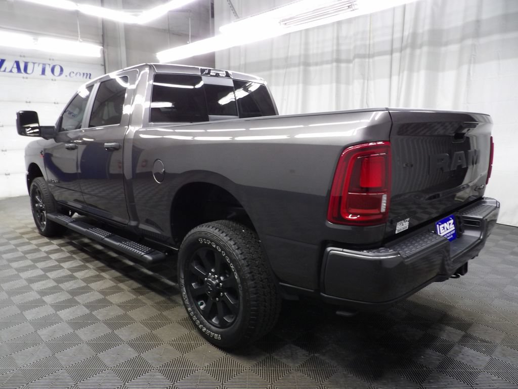 Used 2025 RAM 2500 Big Horn AWD/4WD image 6