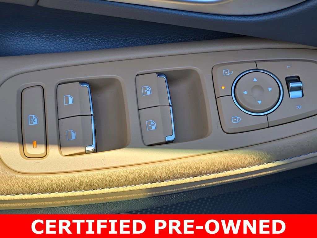 Used 2025 Hyundai Sonata Limited FWD image 28