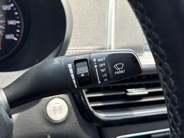 Used 2018 Kia Optima EX FWD image 25