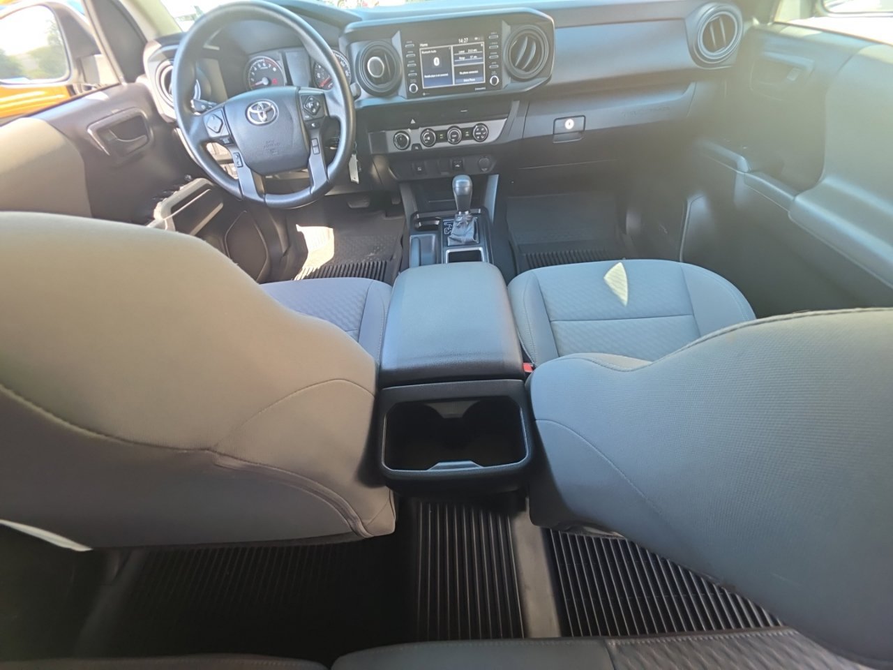 Used 2020 Toyota Tacoma SR AWD/4WD image 24