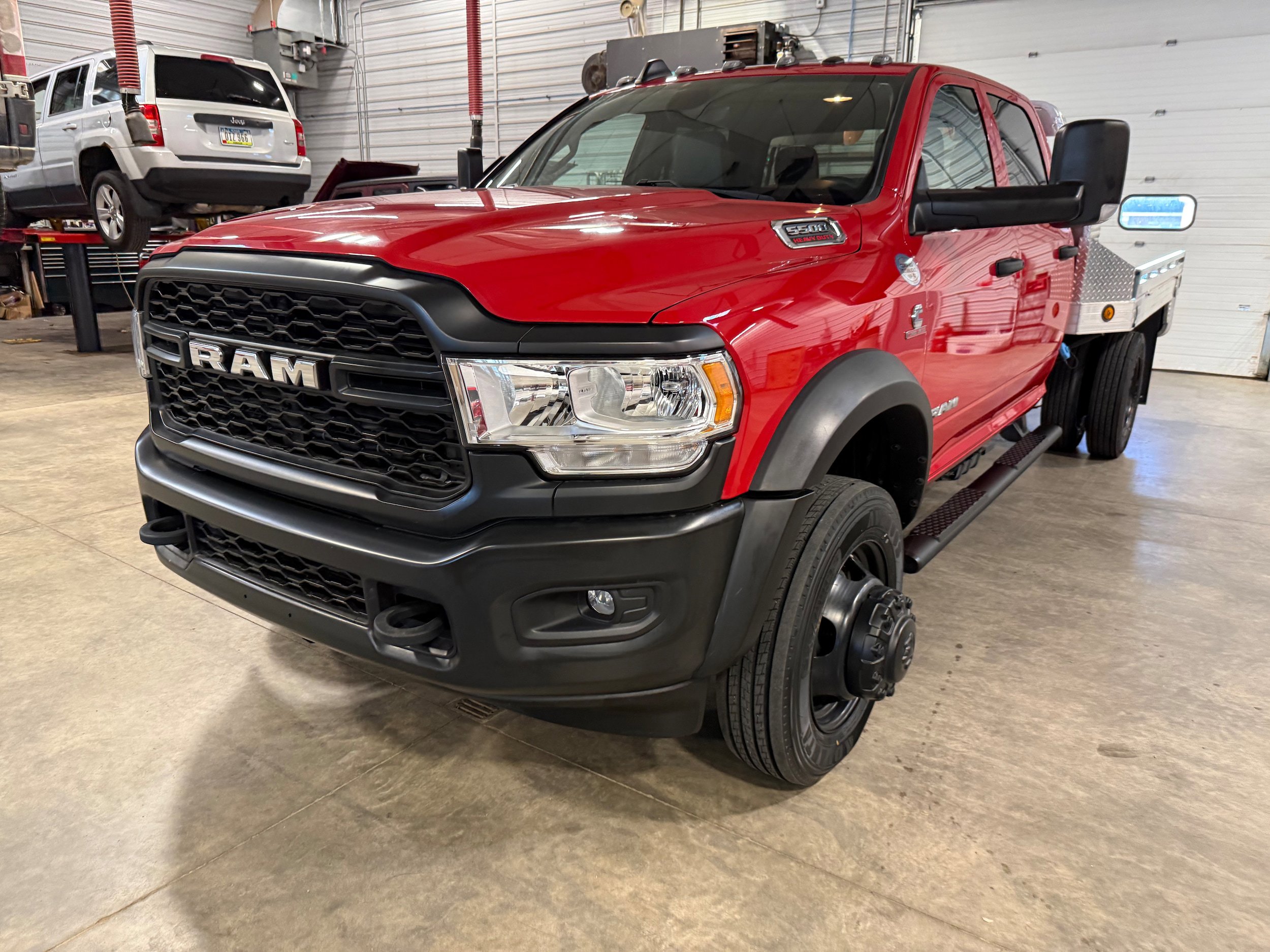 Used 2022 RAM 5500 Tradesman w/ Max Tow Package AWD/4WD image 32