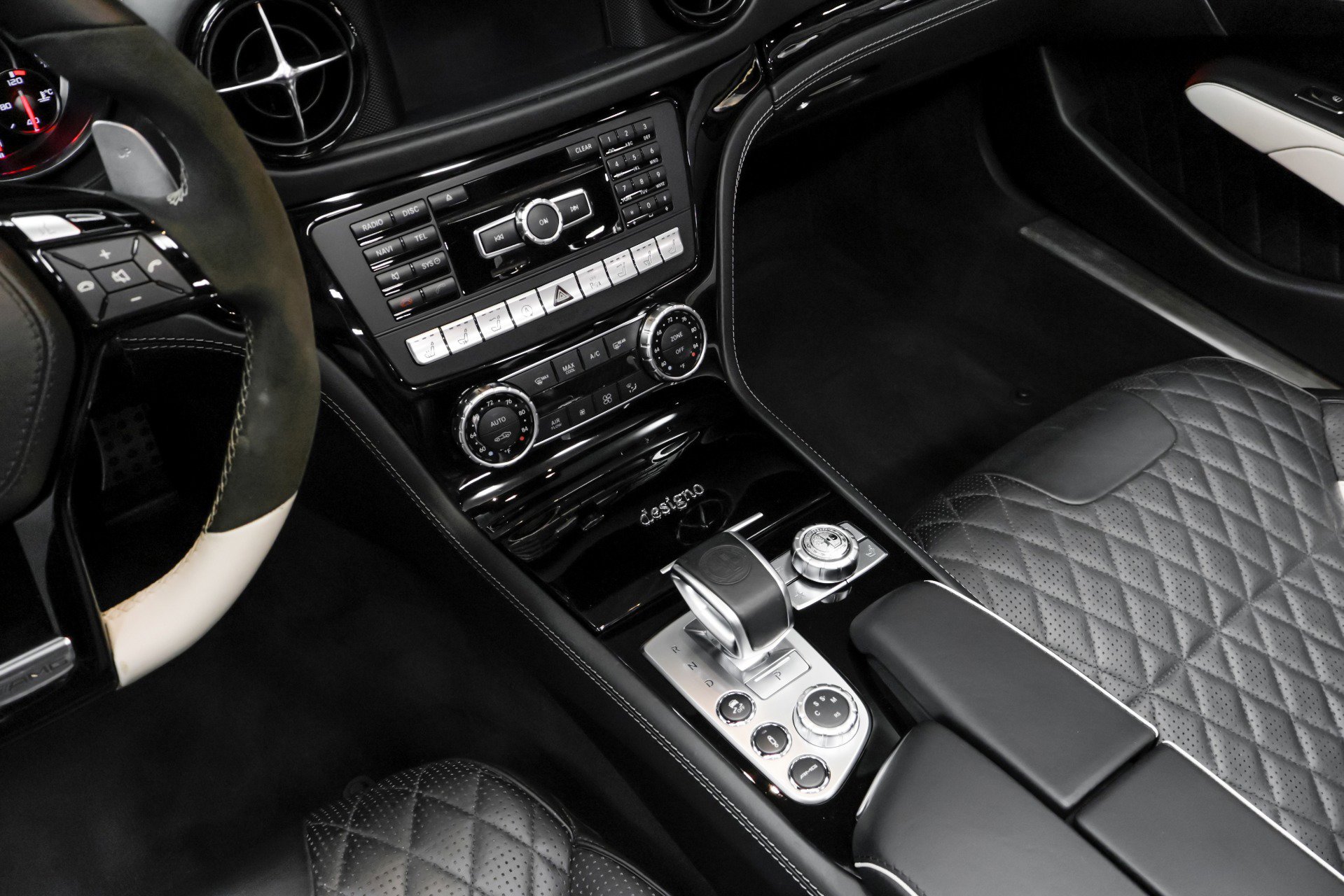 Used 2015 Mercedes-Benz SL 63 AMG w/ Driver Assistance Package image 35