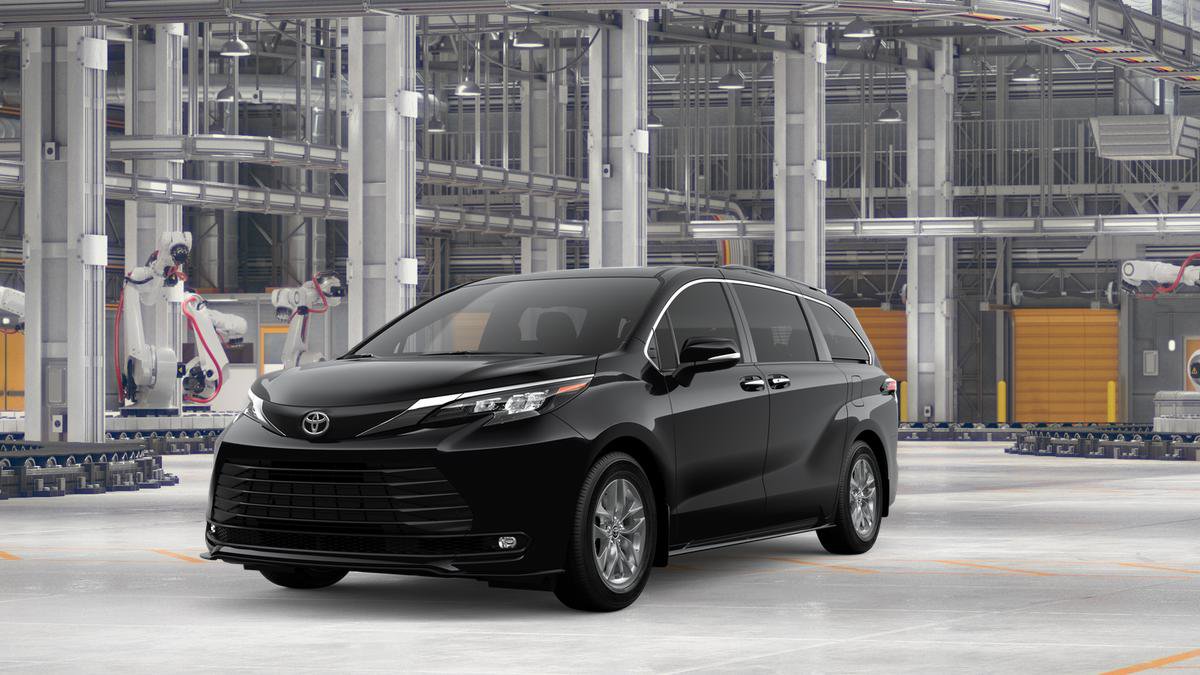 New 2026 Toyota Sienna XLE image 1