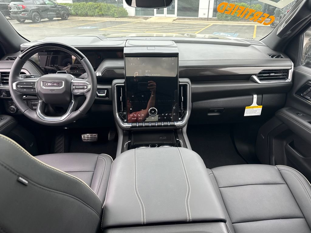 Certified 2026 GMC Yukon Elevation w/ Elevation Premium Package AWD/4WD image 32