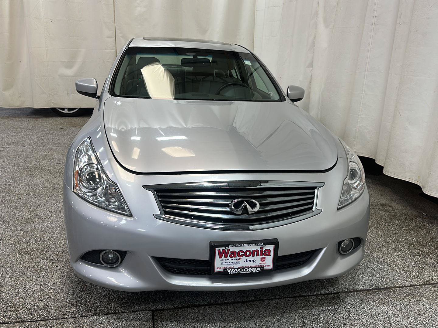 Used 2013 INFINITI G37 x Sedan w/ Premium Pkg AWD/4WD image 8