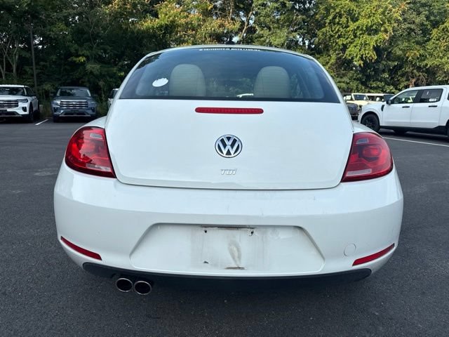 Used 2014 Volkswagen Beetle TDI FWD image 4