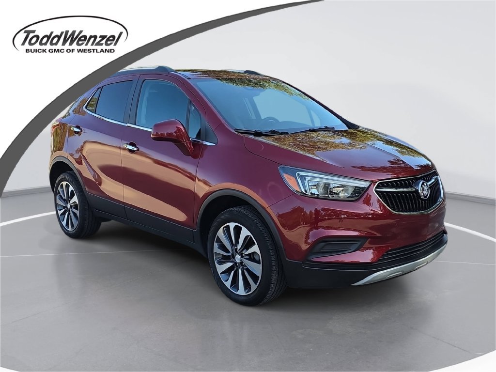 Used 2022 Buick Encore Preferred w/ Safety Package II AWD/4WD image 1