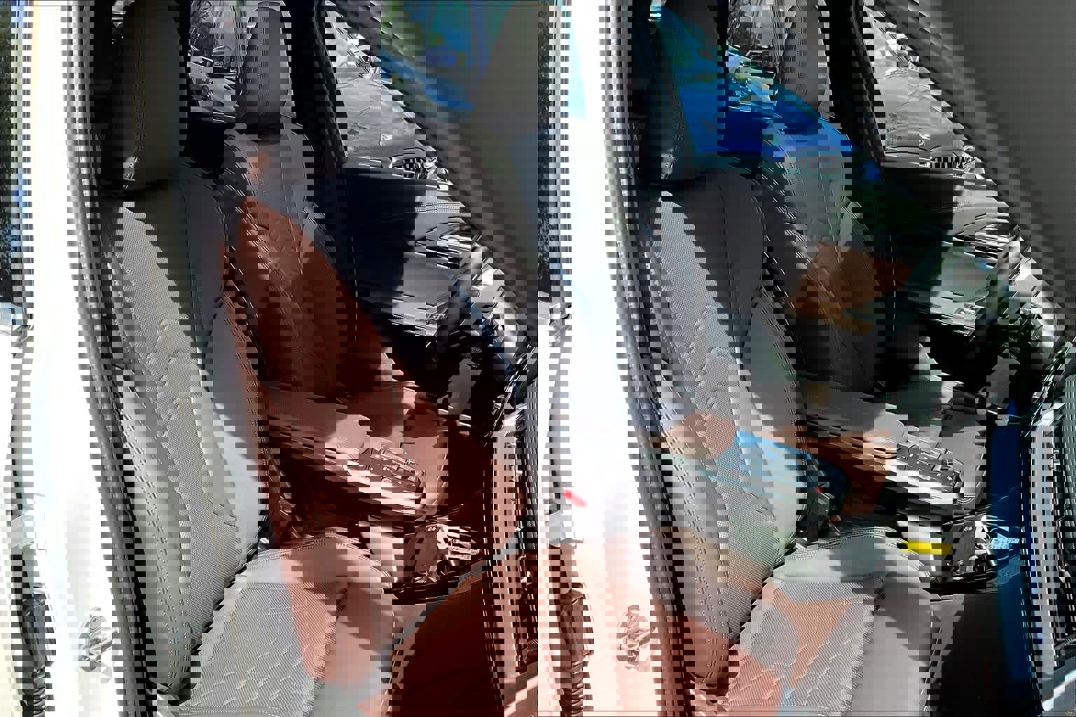 Certified 2025 BMW X1 xDrive28i image 9