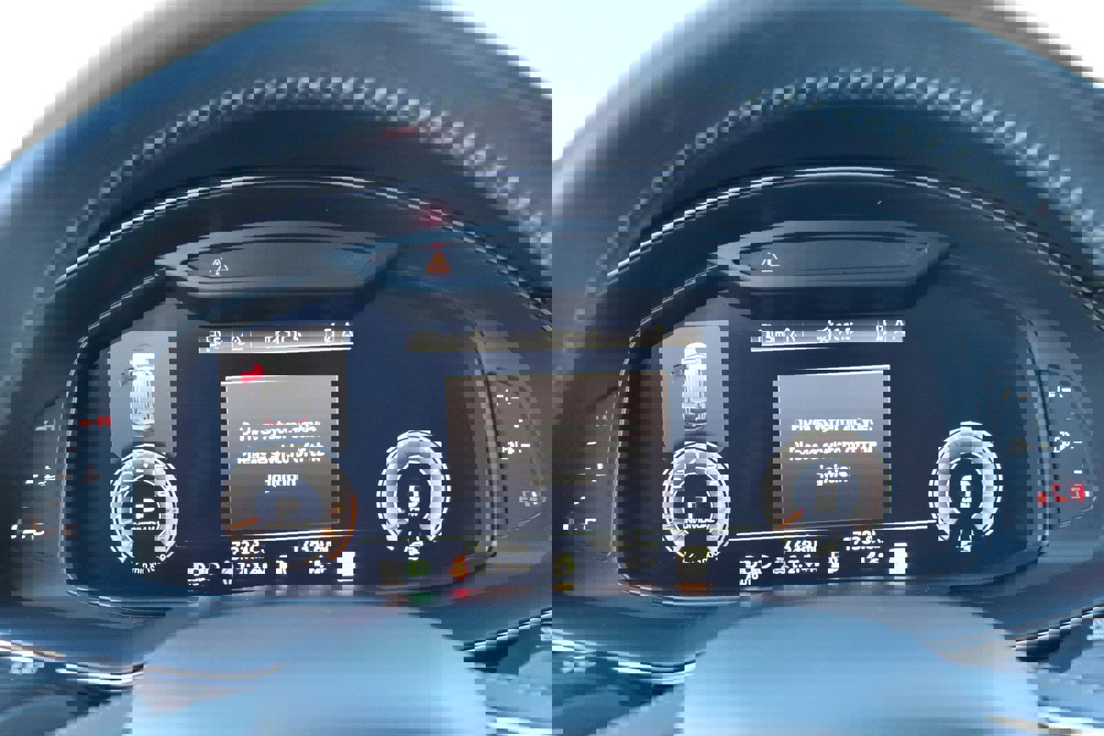 Used 2019 Audi Q8 Premium Plus w/ Premium Plus image 30