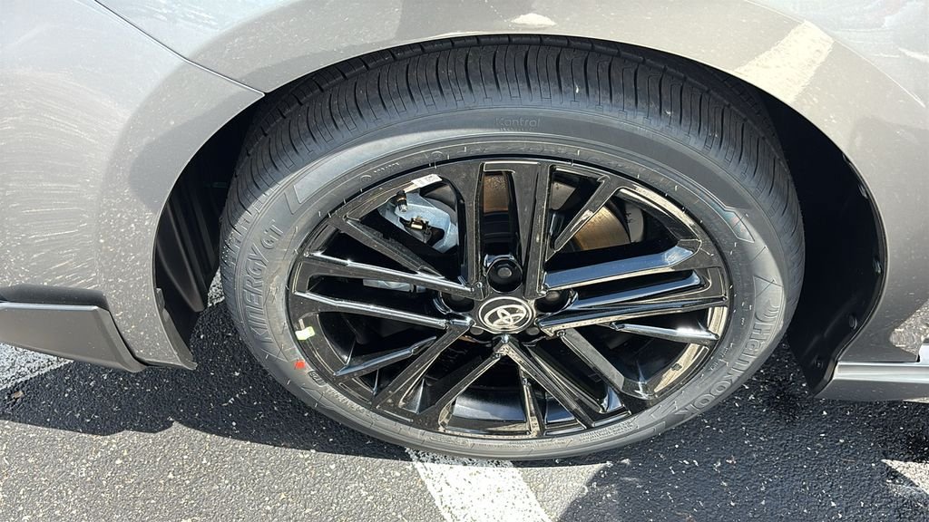 New 2026 Toyota Camry SE FWD image 33
