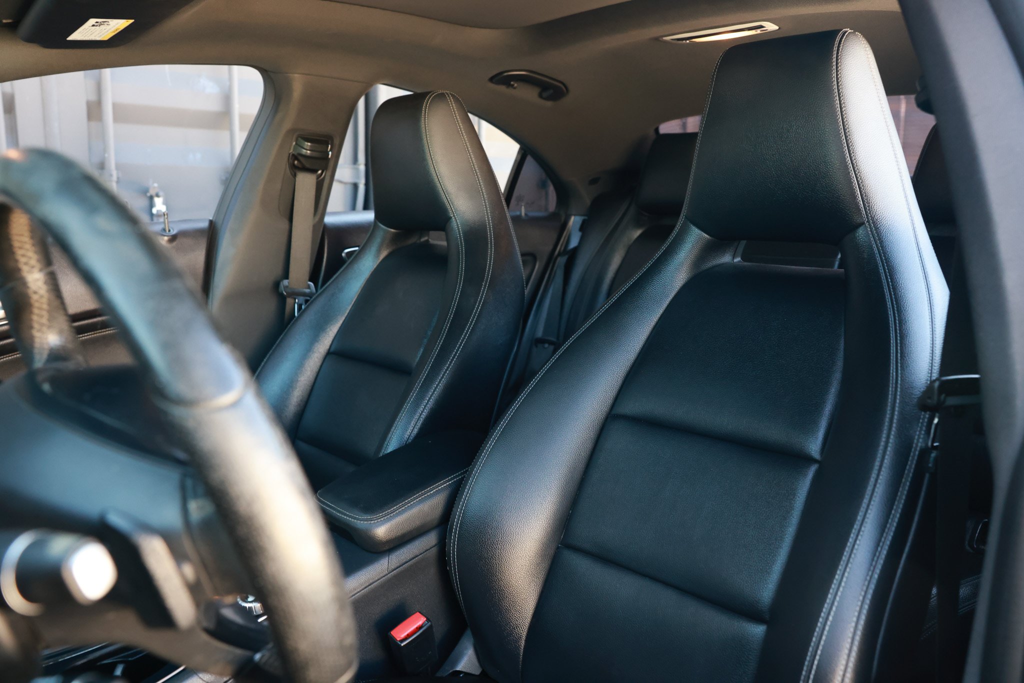Used 2018 Mercedes-Benz CLA 250 w/ AMG Line Exterior image 9