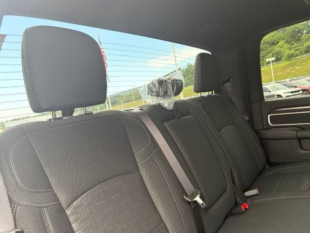 New 2026 RAM 2500 Big Horn AWD/4WD image 31