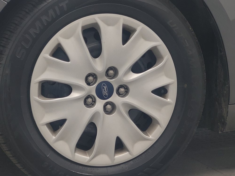 Used 2019 Ford Fusion S FWD image 31