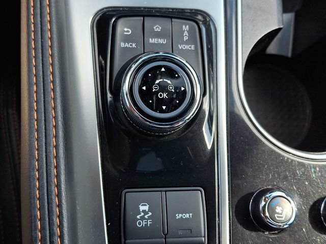 Used 2023 Nissan Maxima SR w/ Sport Mat Group FWD image 25