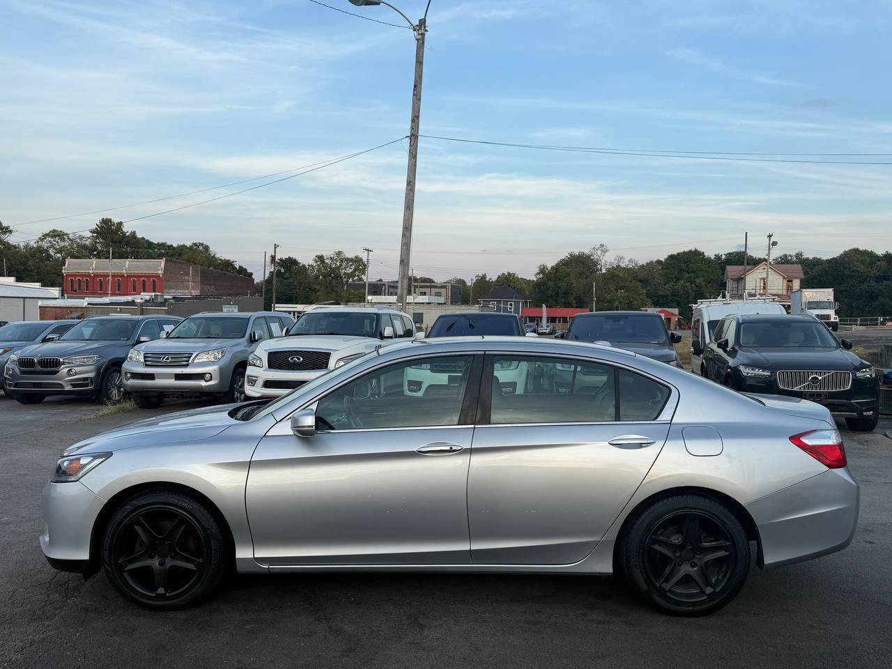 Used 2014 Honda Accord EX-L image 7