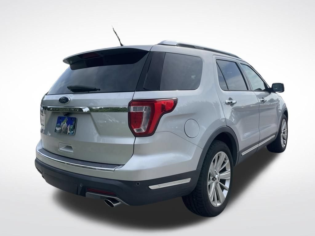 Used 2019 Ford Explorer Limited w/ Class III Trailer Tow Package FWD image 6