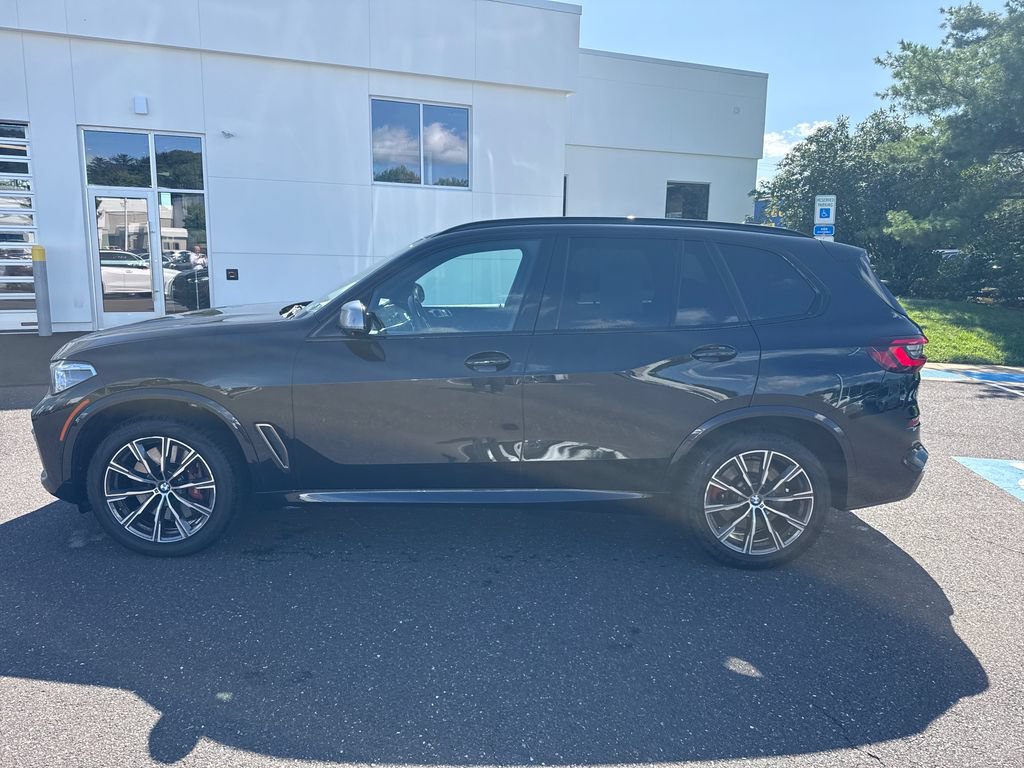 Used 2022 BMW X5 M50i w/ Executive Package AWD/4WD image 2