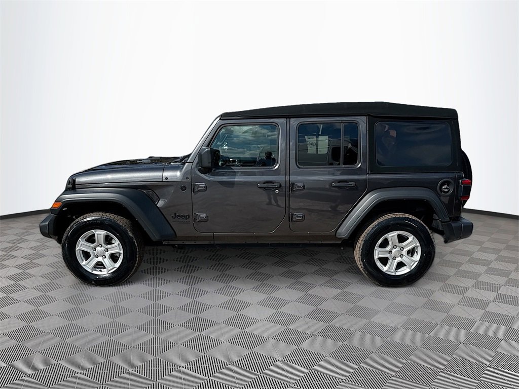 Used 2021 Jeep Wrangler Unlimited Sport image 9
