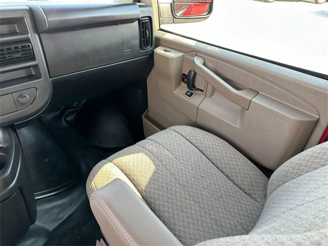 Certified 2025 Chevrolet Express 2500 Extended w/ Driver Convenience Package image 14