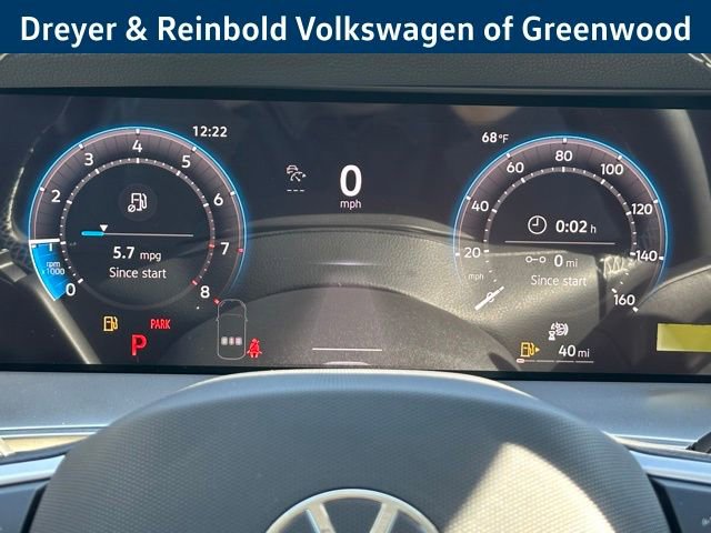 New 2025 Volkswagen Tiguan SE image 13