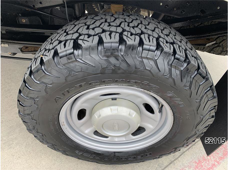 Used 2015 Ford F250 XL w/ Power Equipment Group image 19