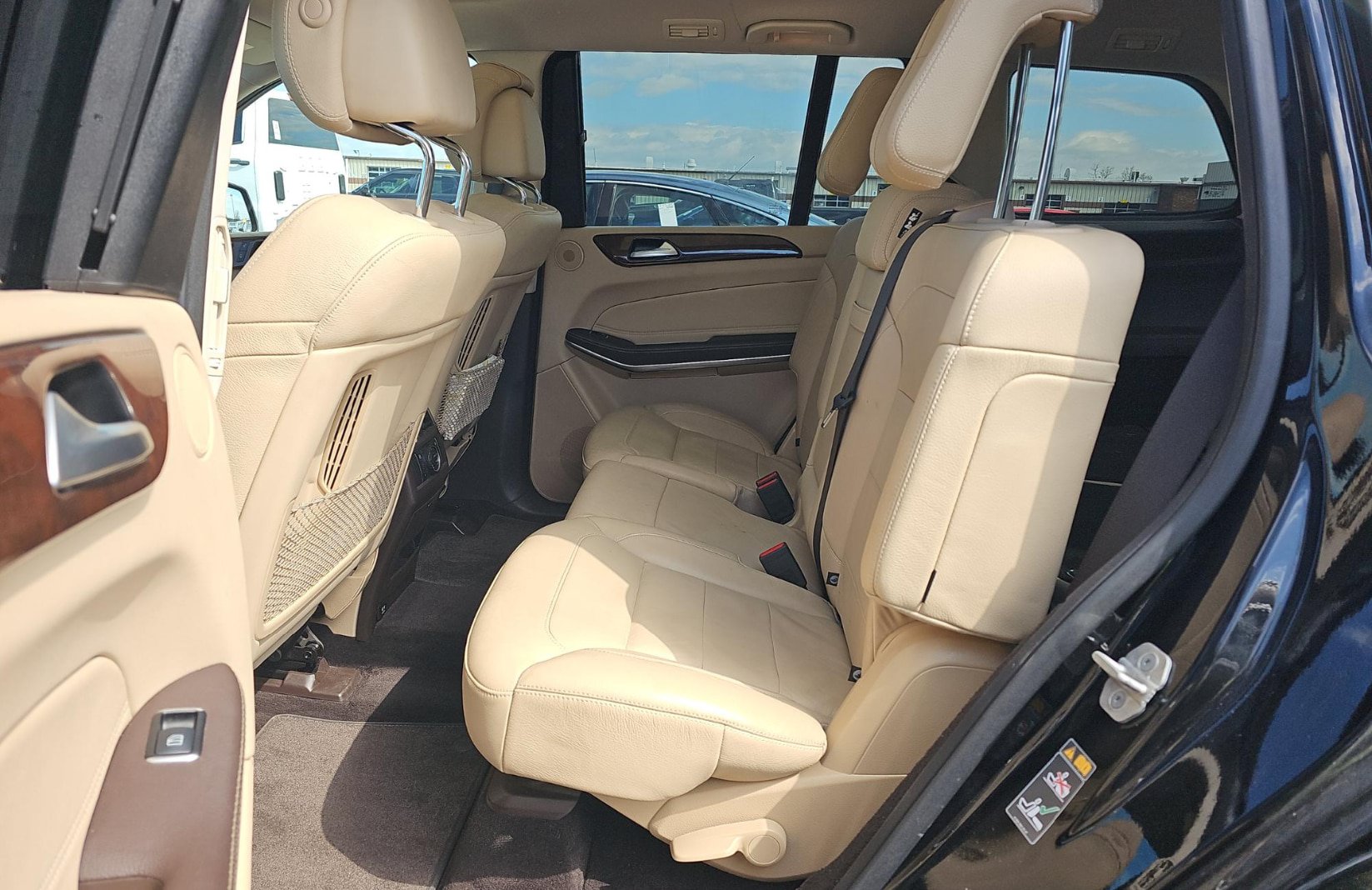 Used 2018 Mercedes-Benz GLS 550 4MATIC w/ Driver Assistance Package image 6