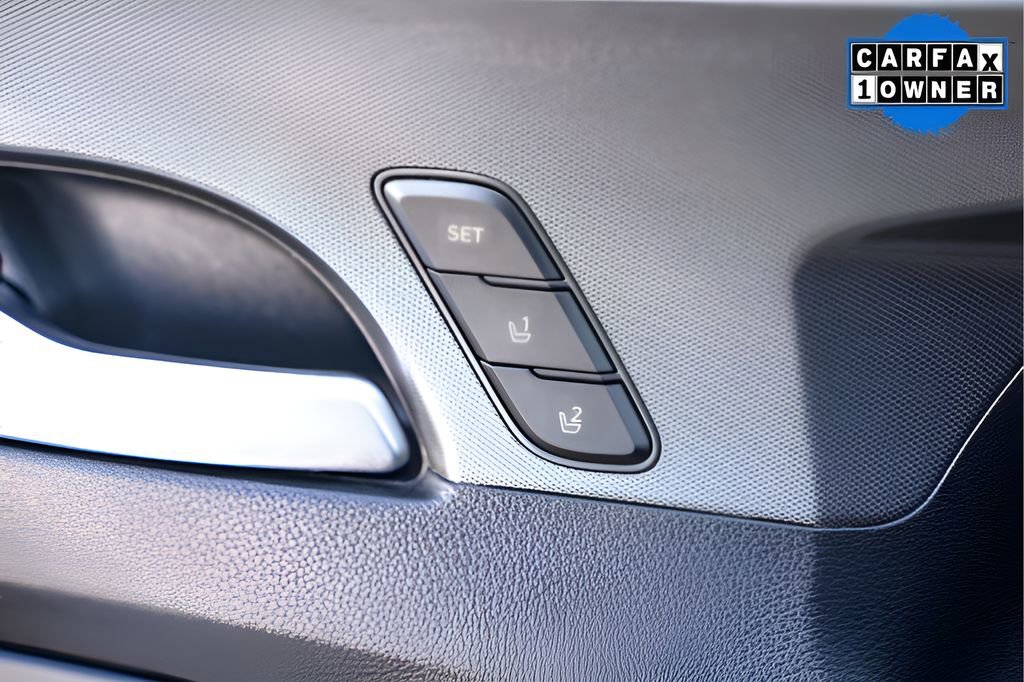 Used 2022 Hyundai Santa Fe Calligraphy image 16