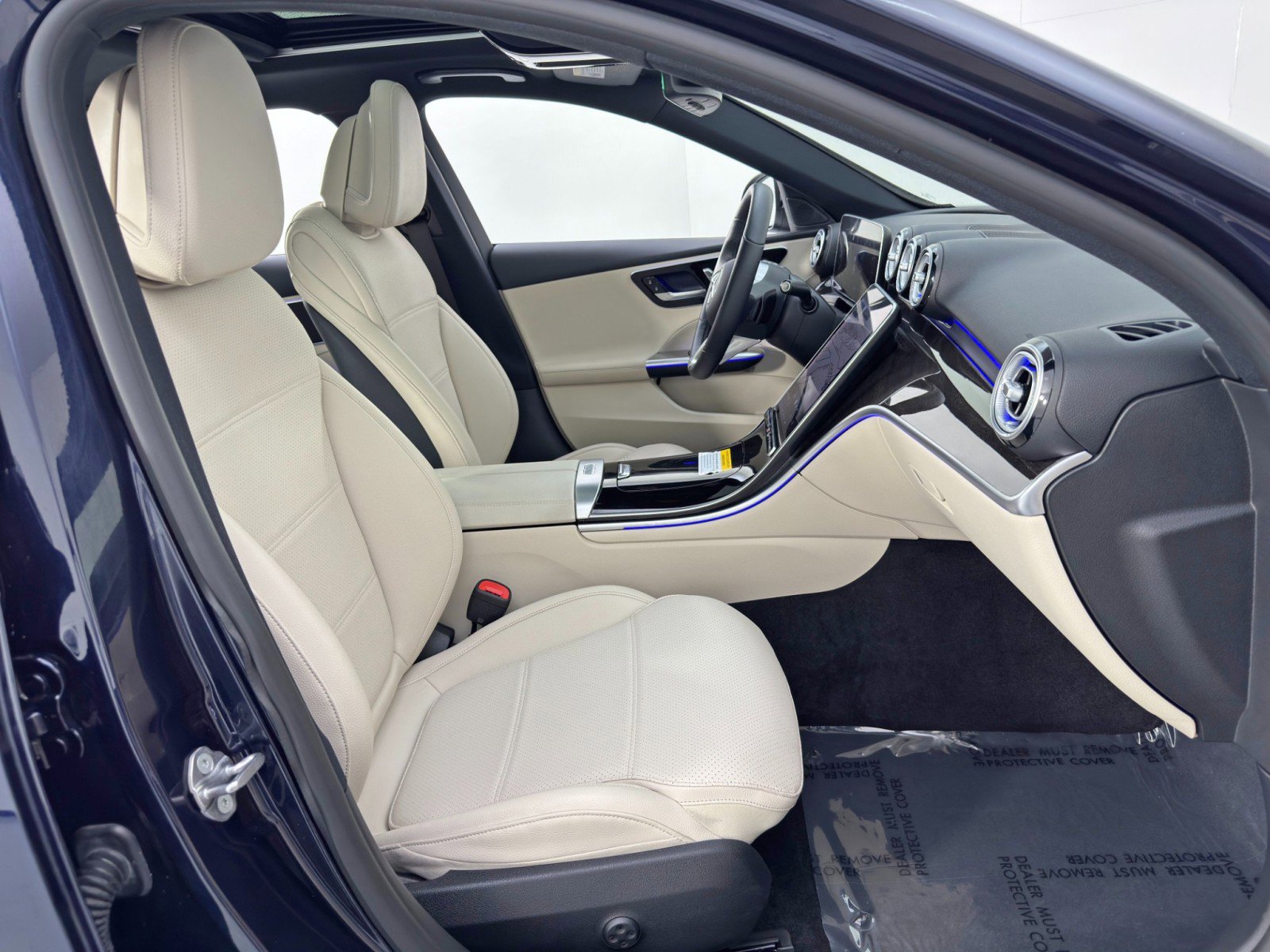 Used 2022 Mercedes-Benz C 300 Sedan w/ Exclusive Trim Package image 15