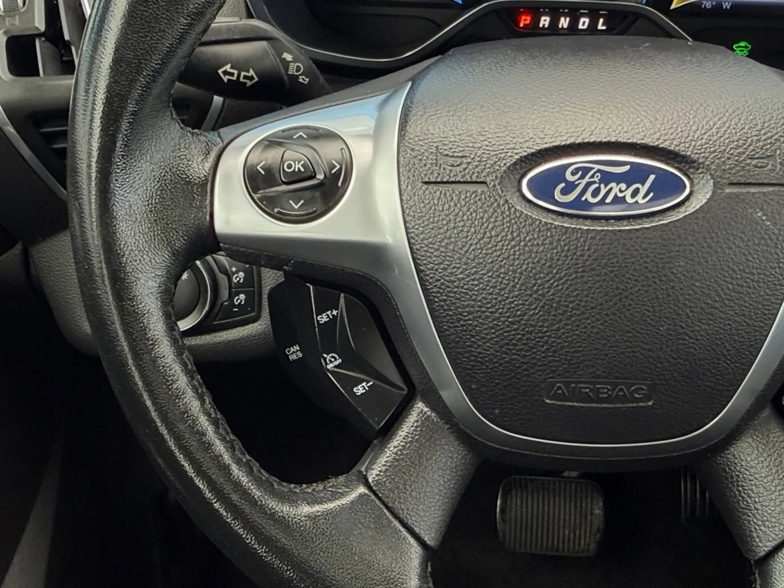 Used 2013 Ford C-MAX SEL FWD image 29