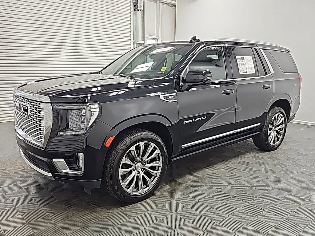 Used 2021 GMC Yukon Denali w/ Denali Premium Package image 4