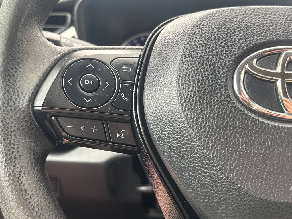 Used 2019 Toyota RAV4 LE w/ All Weather Liner Package AWD/4WD image 19