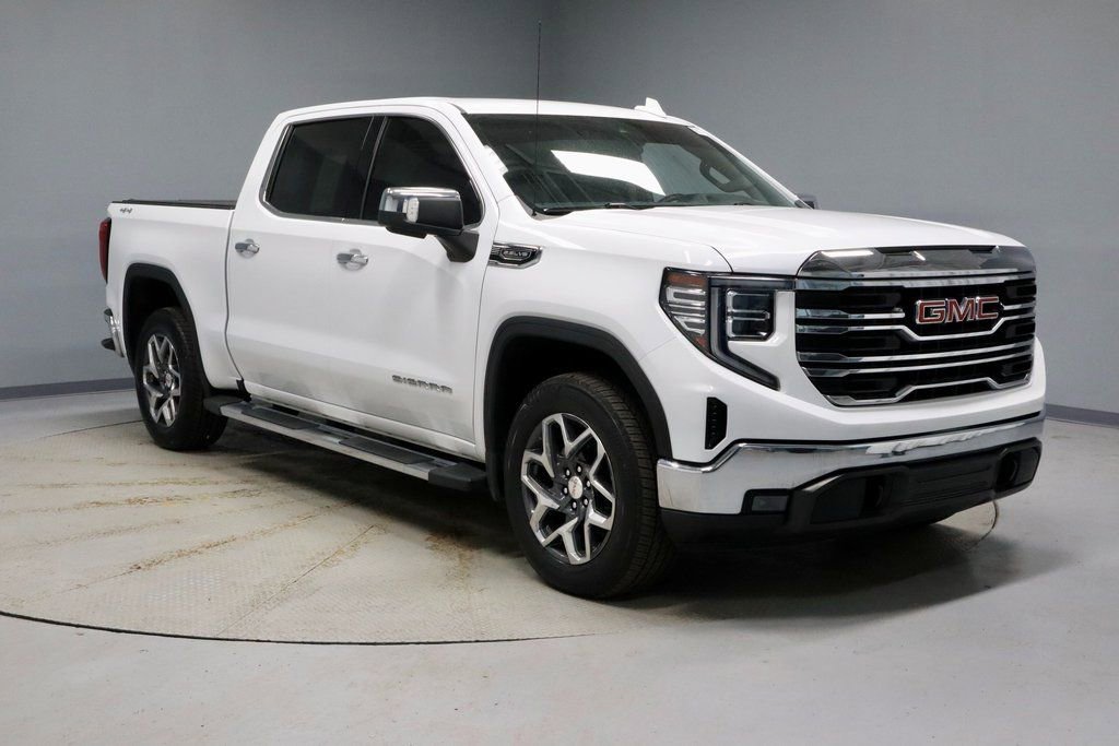 Used 2023 GMC Sierra 1500 SLT w/ SLT Premium Package image 1