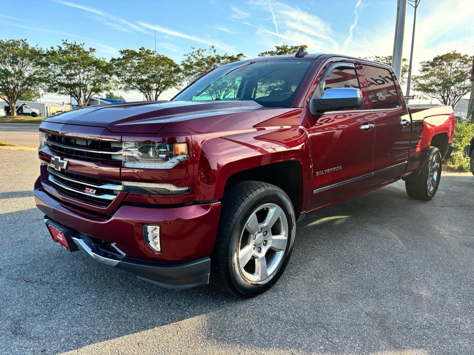 Used 2016 Chevrolet Silverado 1500 LTZ AWD/4WD image 7