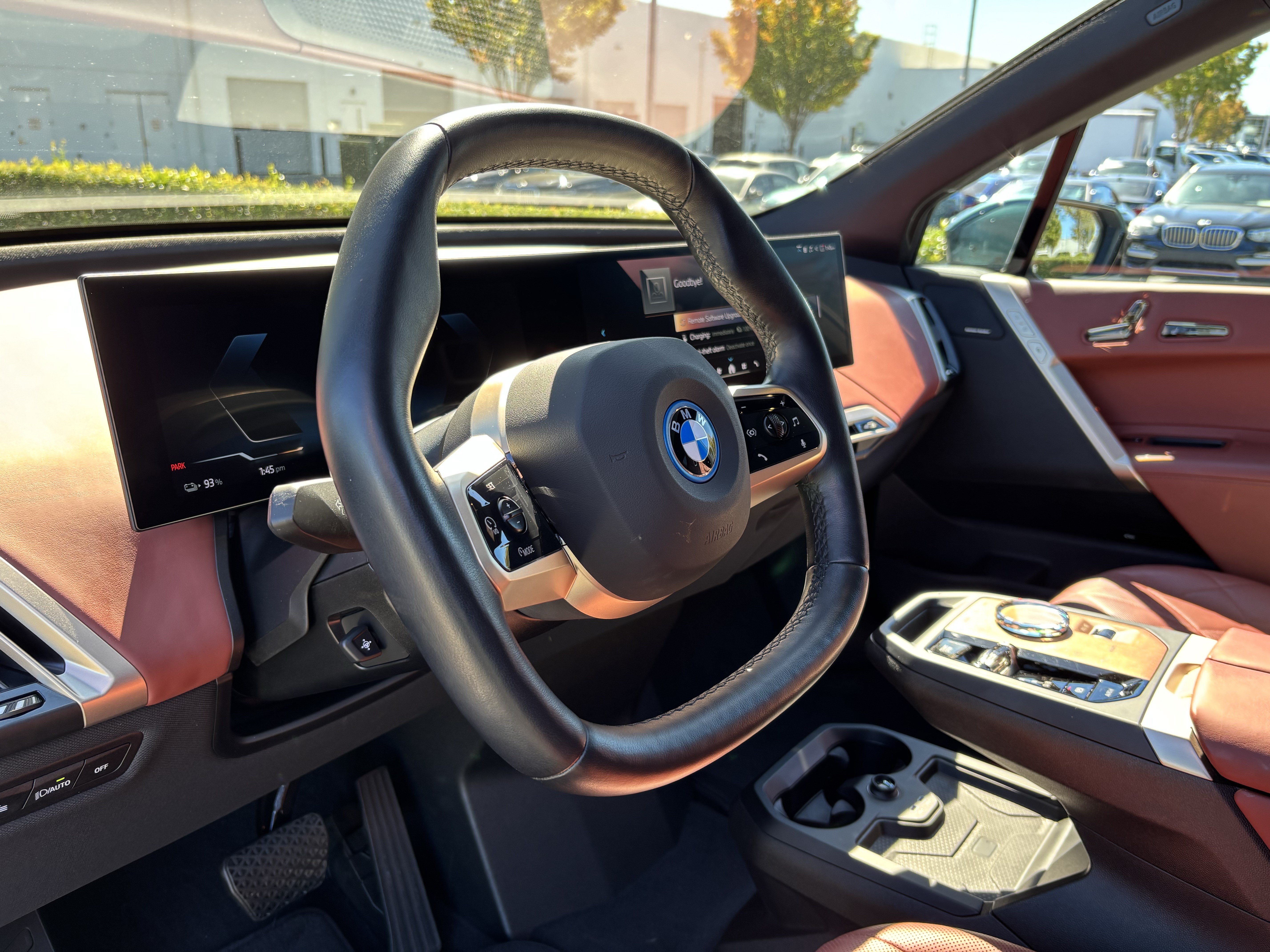 Certified 2024 BMW iX xDrive50 w/ Premium Package AWD/4WD image 17