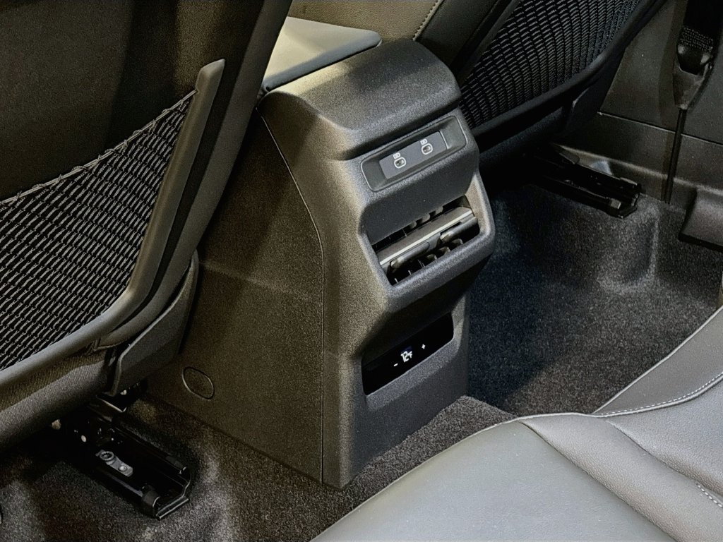 New 2026 Audi Q3 quattro 2.0T AWD/4WD image 17