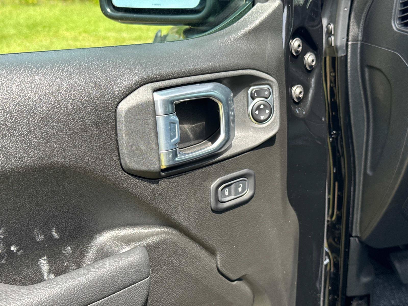 New 2026 Jeep Wrangler Unlimited Sport AWD/4WD image 17