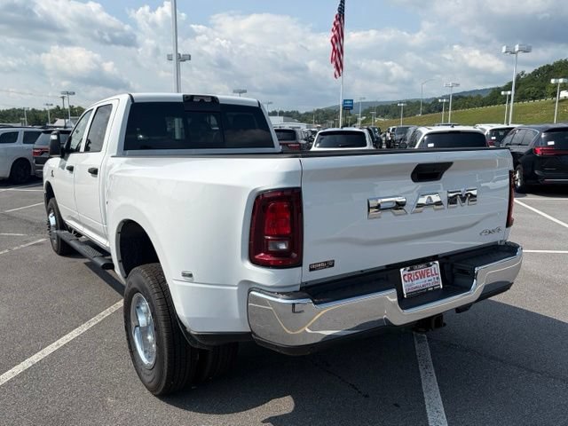 New 2026 RAM 3500 Tradesman AWD/4WD image 4
