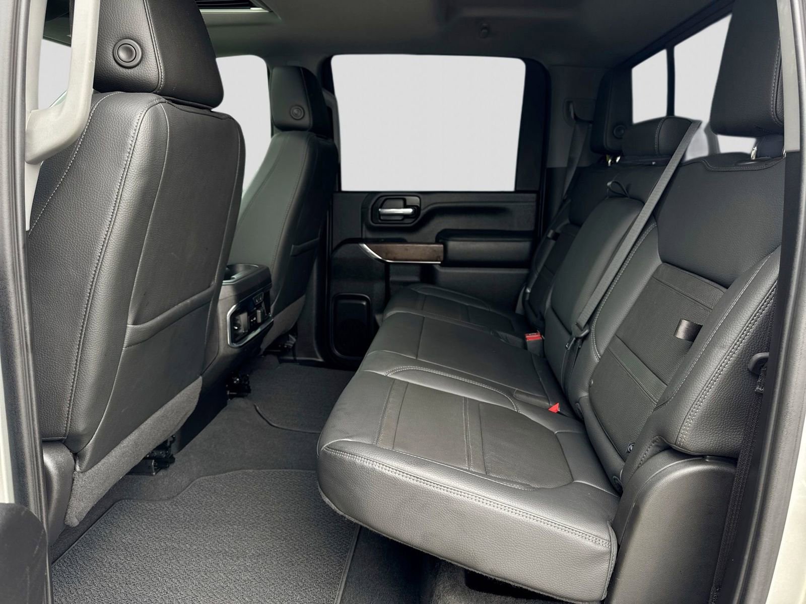 Used 2023 GMC Sierra 2500 Denali image 5