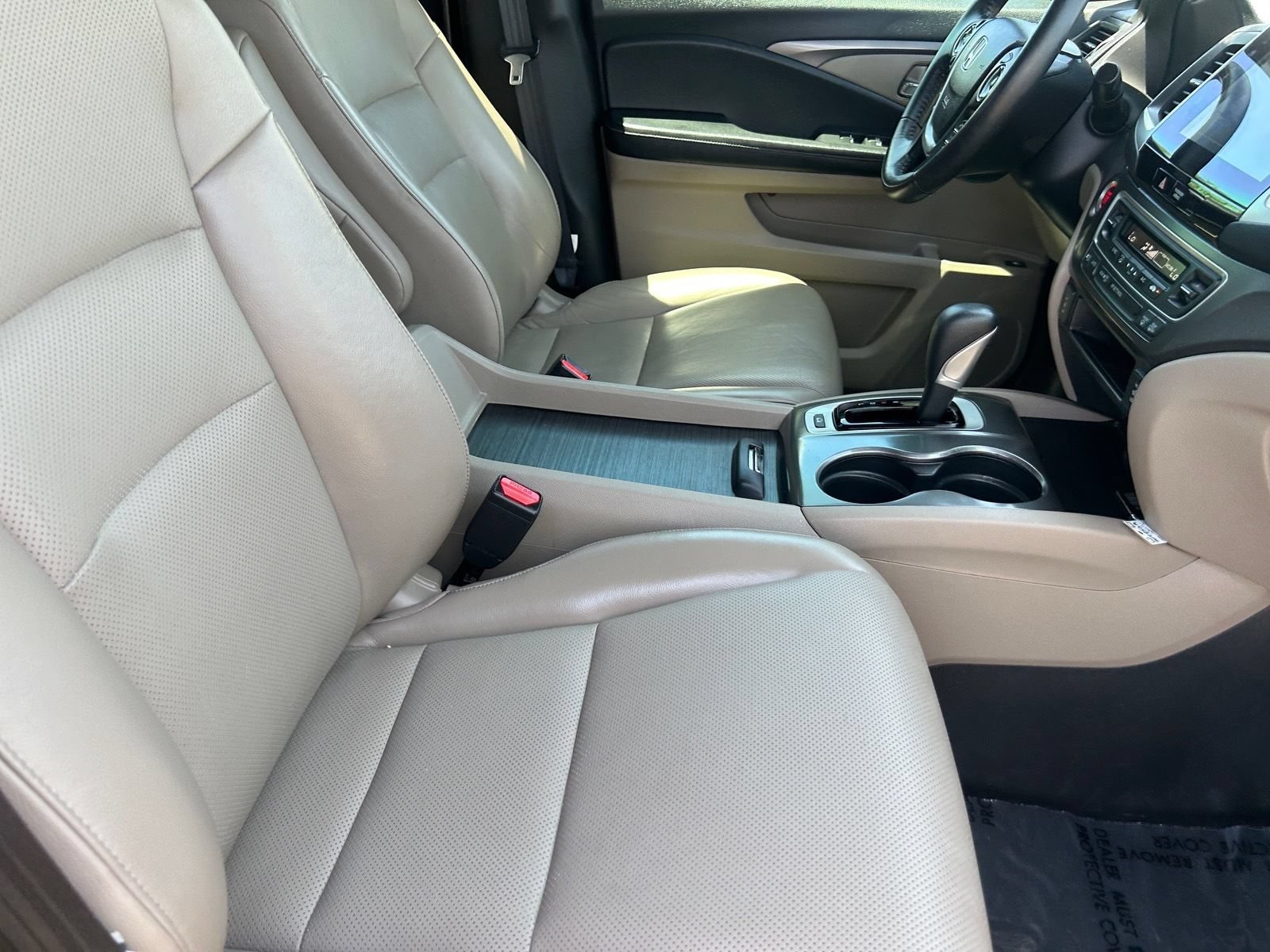 Used 2017 Honda Ridgeline RTL-T image 13