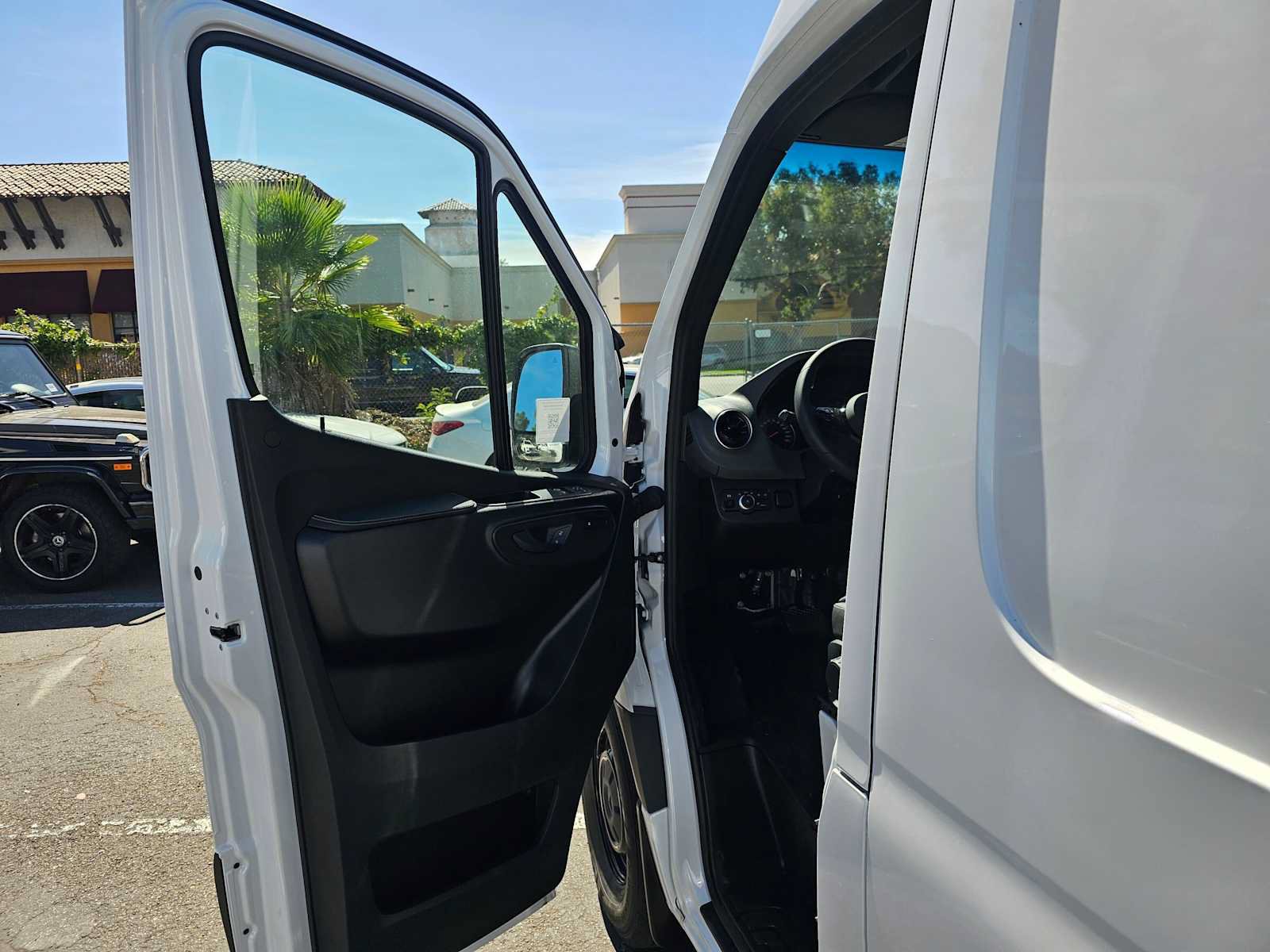 New 2026 Mercedes-Benz Sprinter 2500 image 18