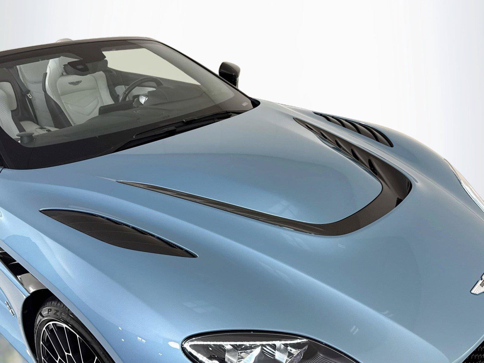 Used 2023 Aston Martin DBS Superleggera Volante RWD image 35