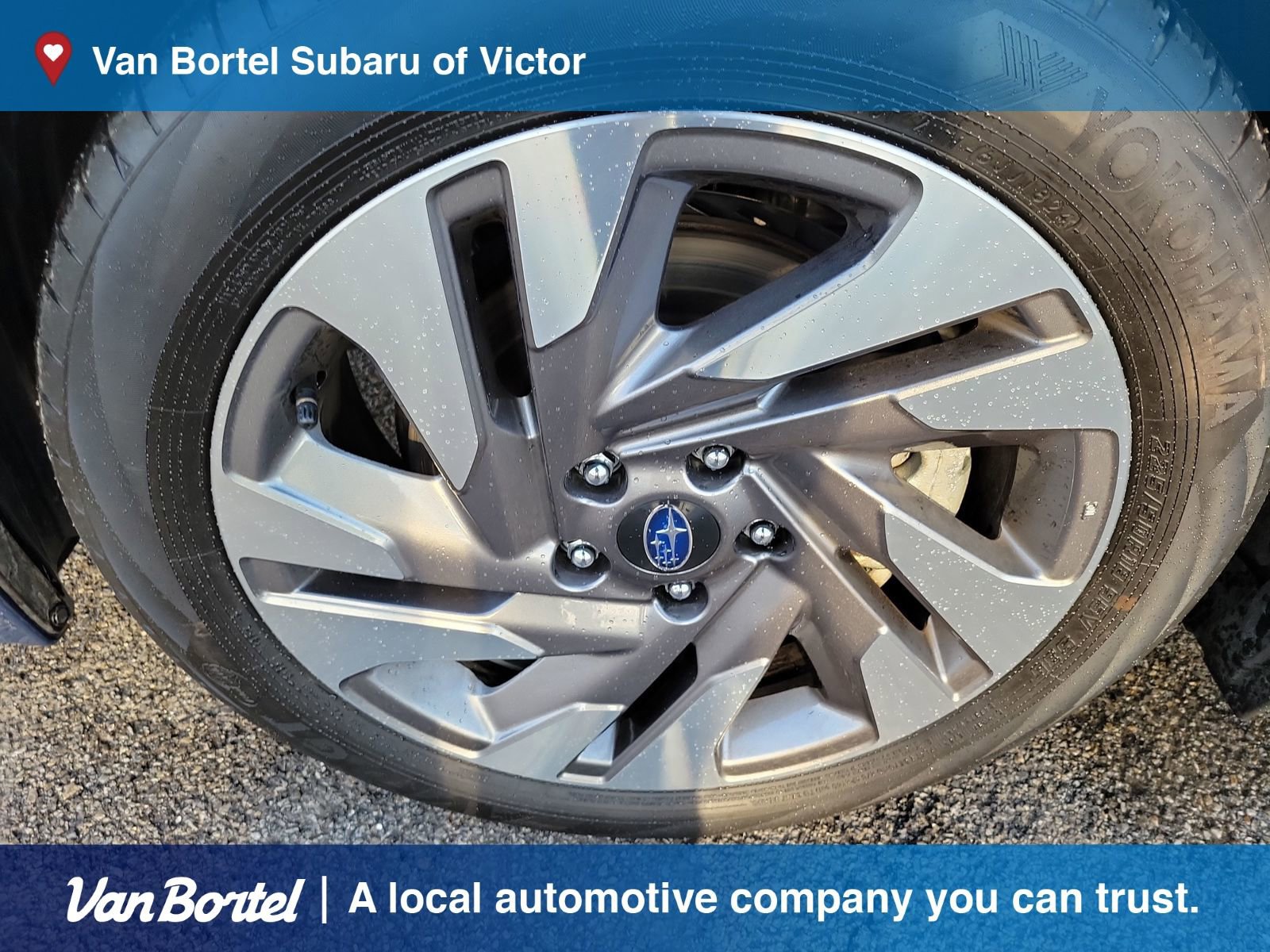 Certified 2025 Subaru Legacy Limited image 9