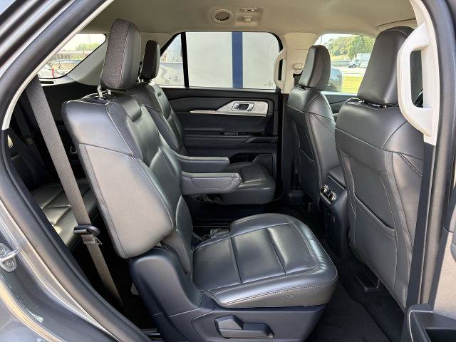 Certified 2025 Ford Explorer Active w/ Active Comfort Package RWD image 28