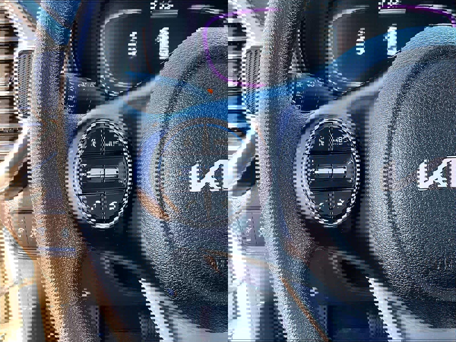 Used 2023 Kia Soul LX w/ LX Technology Package image 22