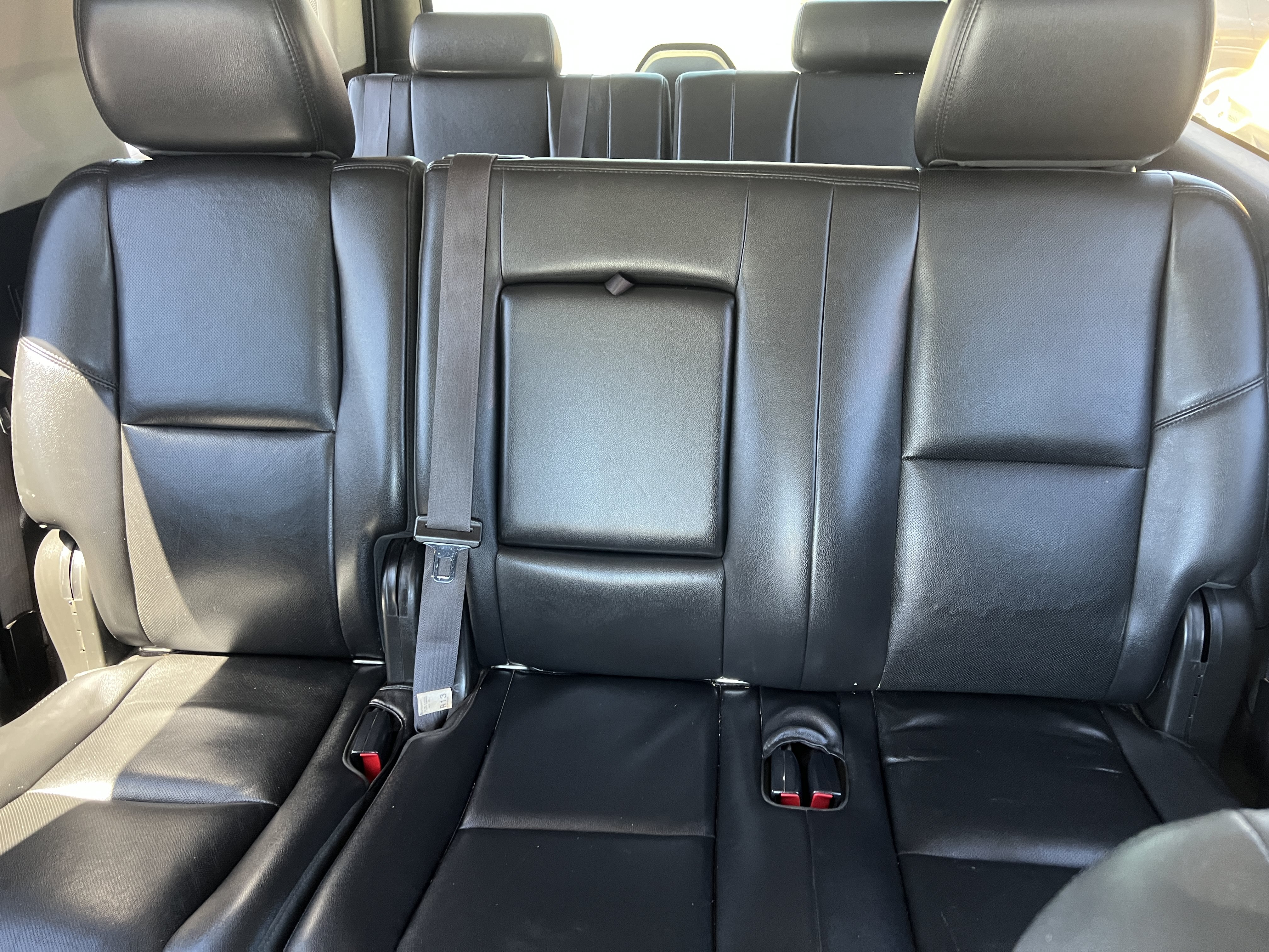 Used 2013 Chevrolet Tahoe LTZ AWD/4WD image 15