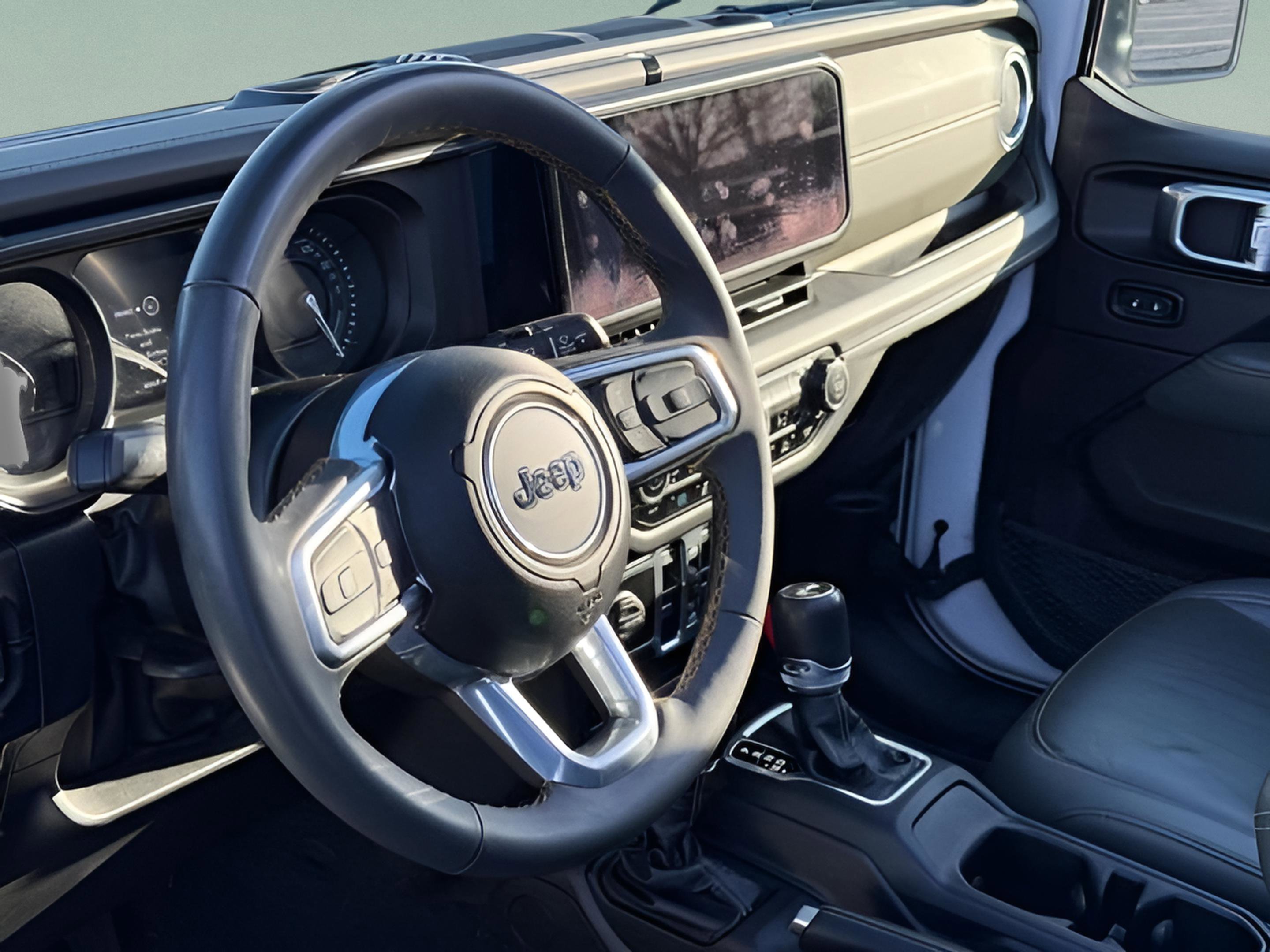 Used 2024 Jeep Wrangler High Altitude image 19