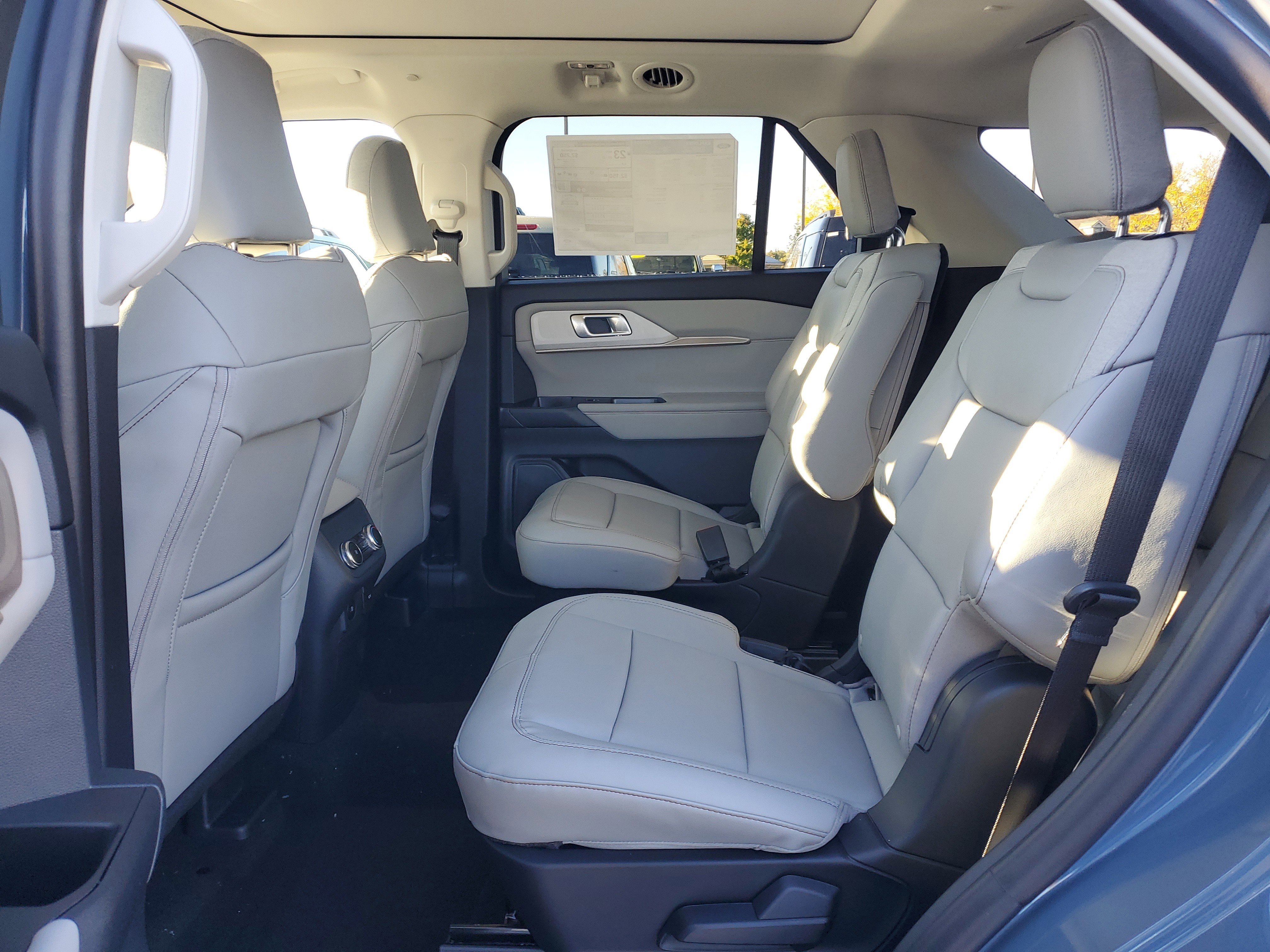 New 2026 Ford Explorer Active image 10