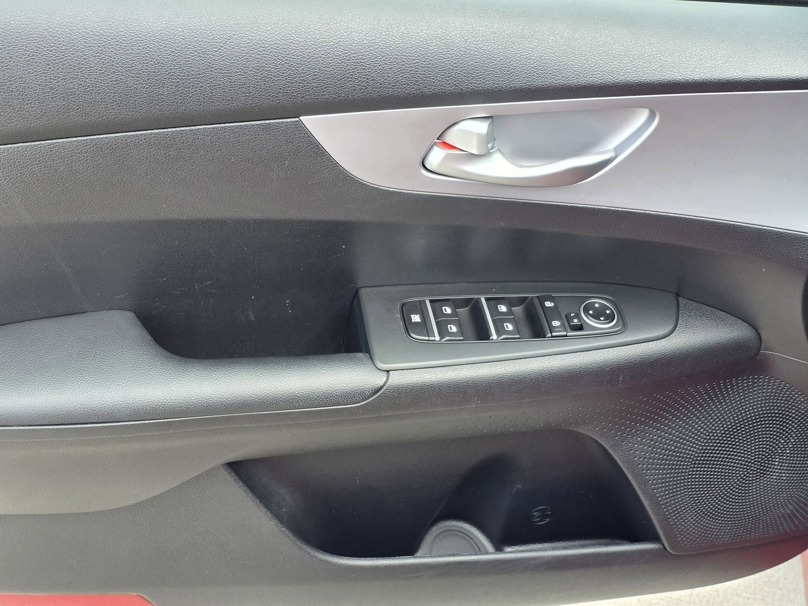 Used 2024 Kia Forte LXS image 14