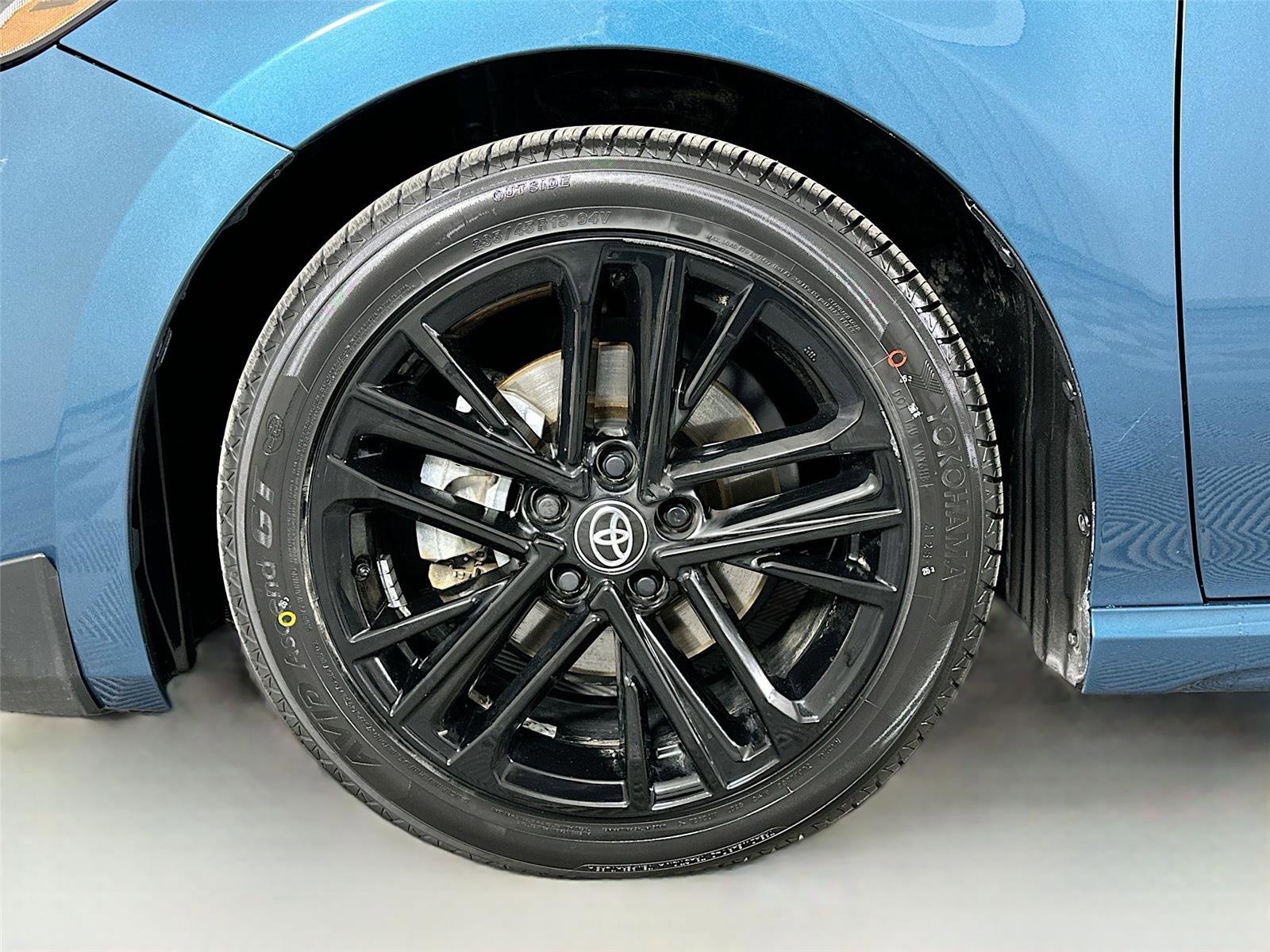 Used 2025 Toyota Camry SE image 28