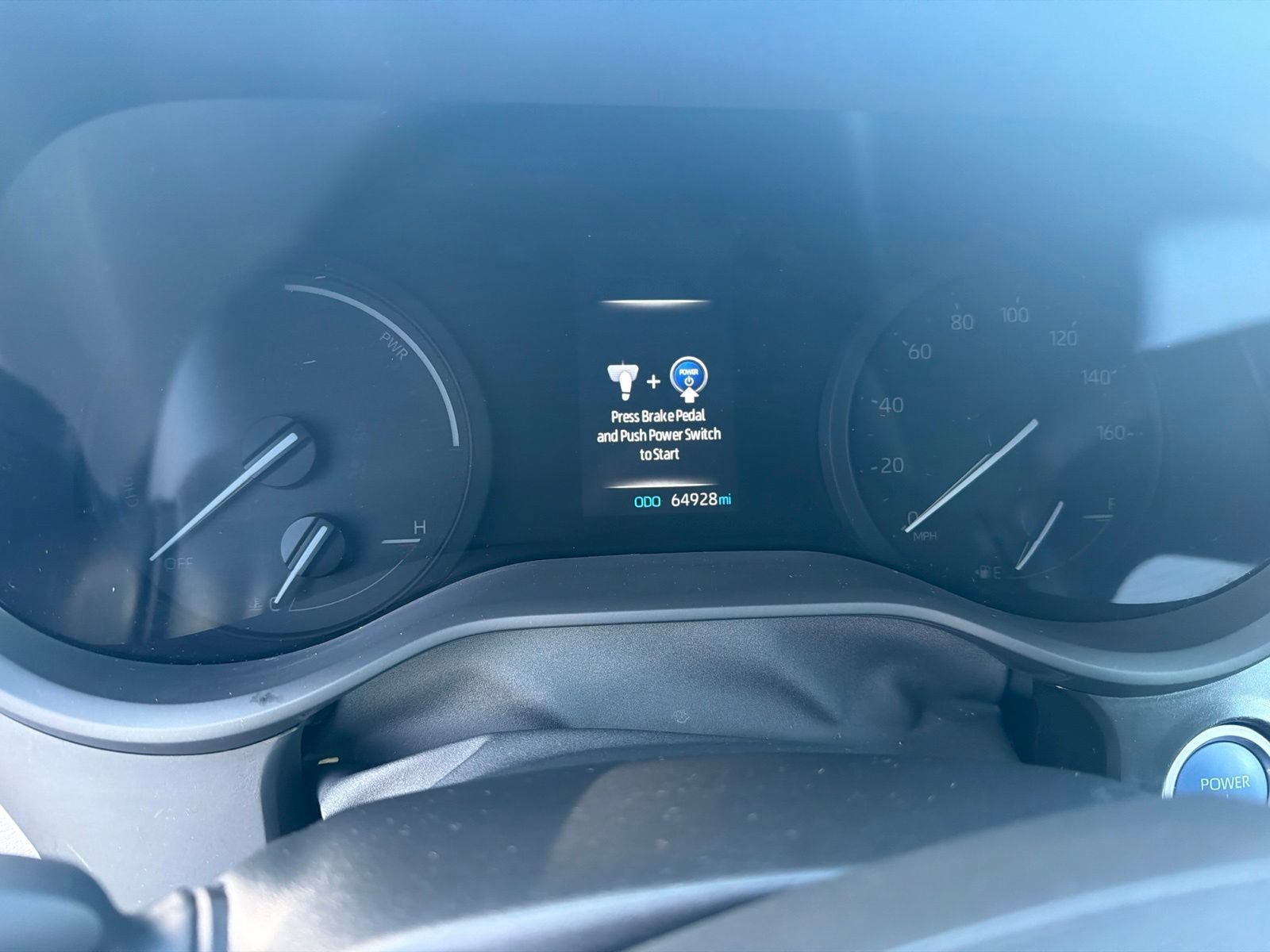 Certified 2023 Toyota Sienna XLE FWD image 9
